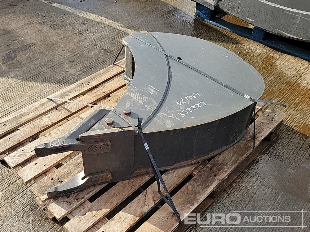 2022 Miller 12" Scoop Bucket 50mm Pin to suit 6-8 Ton Excavator - Lžíce: obrázek 1 2022 Miller 12" Scoop Bucket 50mm Pin to suit 6-8 Ton Excavator - Lžíce: obrázek 1