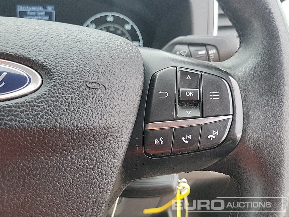 Malá dodávka, Dodávka s dvojitou kabinou 2023 Ford Transit Custom 320: obrázek 30 Malá dodávka, Dodávka s dvojitou kabinou 2023 Ford Transit Custom 320: obrázek 30