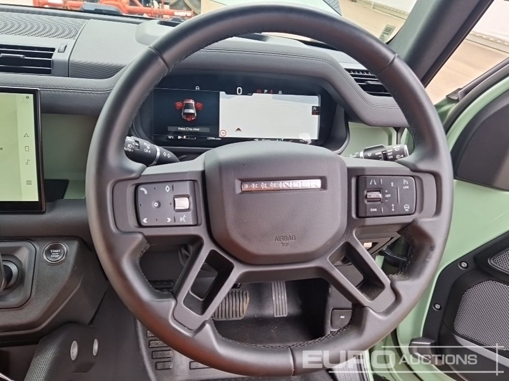 SUV 2023 Land Rover Defender 90: obrázek 42