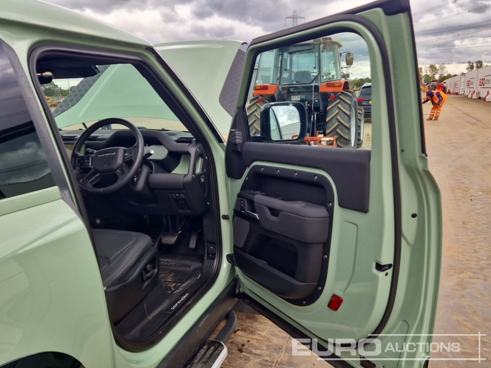 SUV 2023 Land Rover Defender 90: obrázek 28
