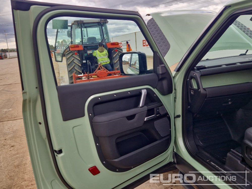 SUV 2023 Land Rover Defender 90: obrázek 23