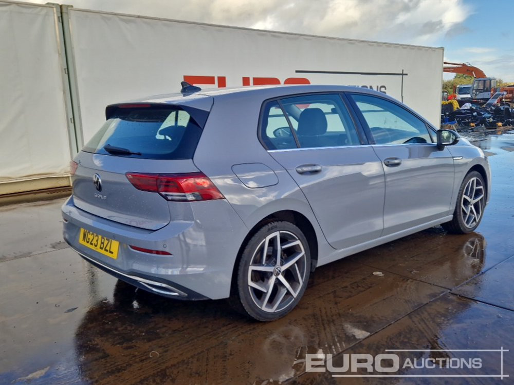 2023 Volkswagen Golf - Osobní auto: obrázek 5 2023 Volkswagen Golf - Osobní auto: obrázek 5