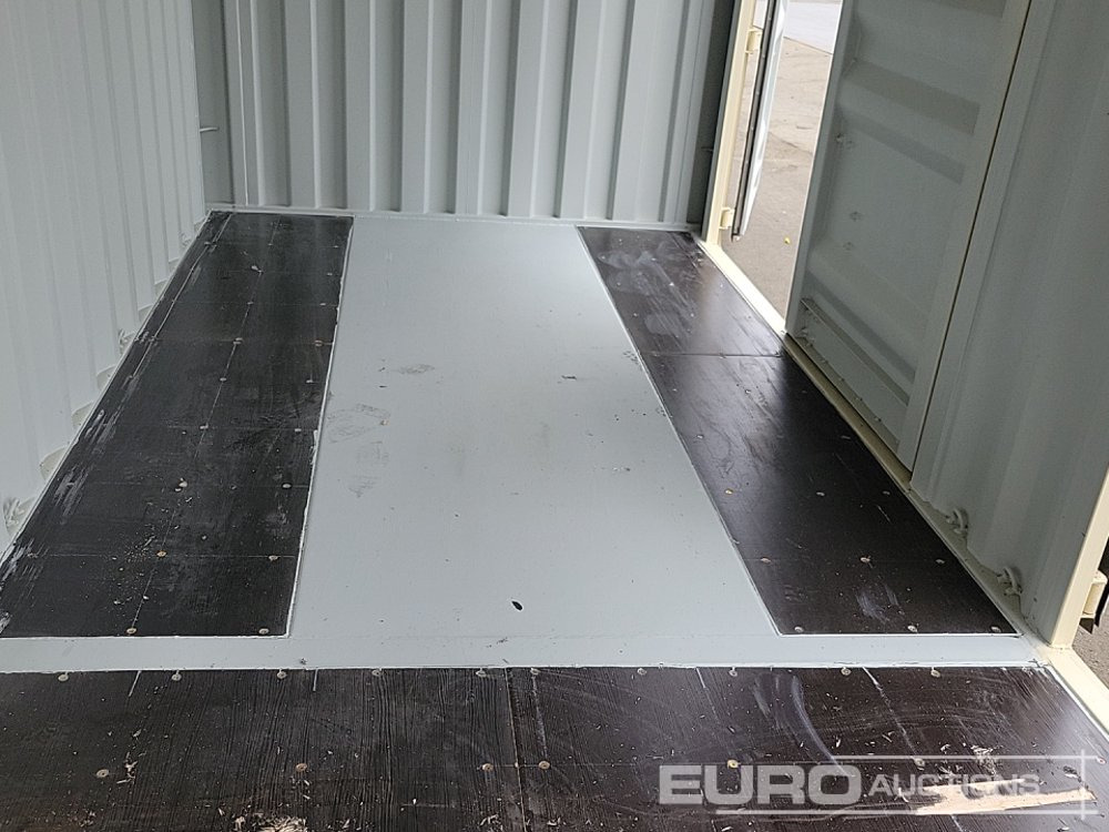 2025 40' x 8' HQ Container, 4 Side Doors, 1 End Door (Cannot Be Reconsigned) - Lodní kontejner: obrázek 3 2025 40' x 8' HQ Container, 4 Side Doors, 1 End Door (Cannot Be Reconsigned) - Lodní kontejner: obrázek 3