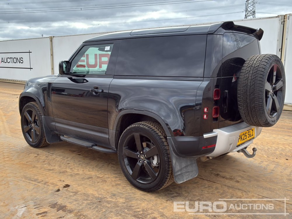 2025 Land Rover Defender - SUV: obrázek 3 2025 Land Rover Defender - SUV: obrázek 3