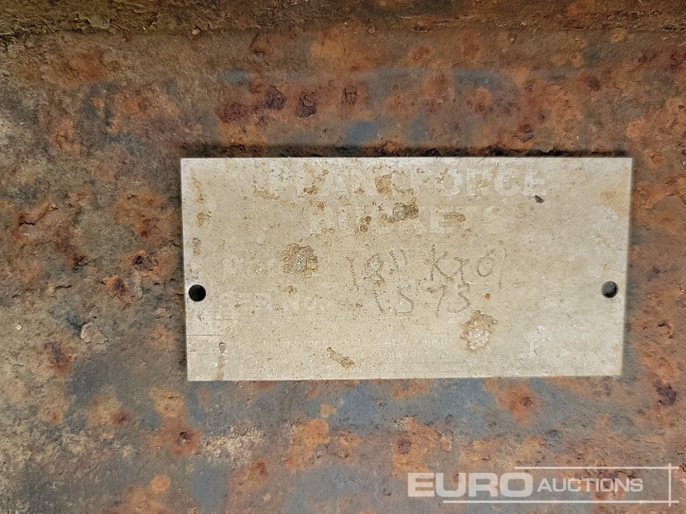 Lžíce 36" Ditching, 18", 18", 12", 12" Digging Bucket 30-35mm Pin to suit Mini Excavator: obrázek 12
