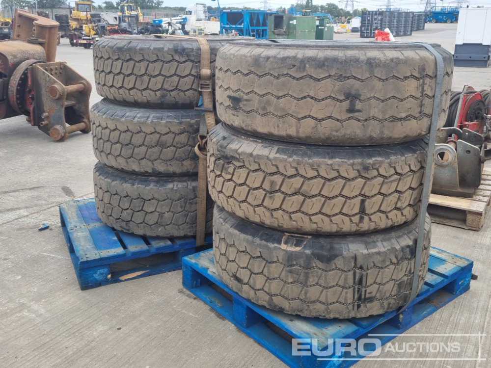 385/65-R22.5 Tyre & Rim (6 of) - Pneumatiky: obrázek 3 385/65-R22.5 Tyre & Rim (6 of) - Pneumatiky: obrázek 3