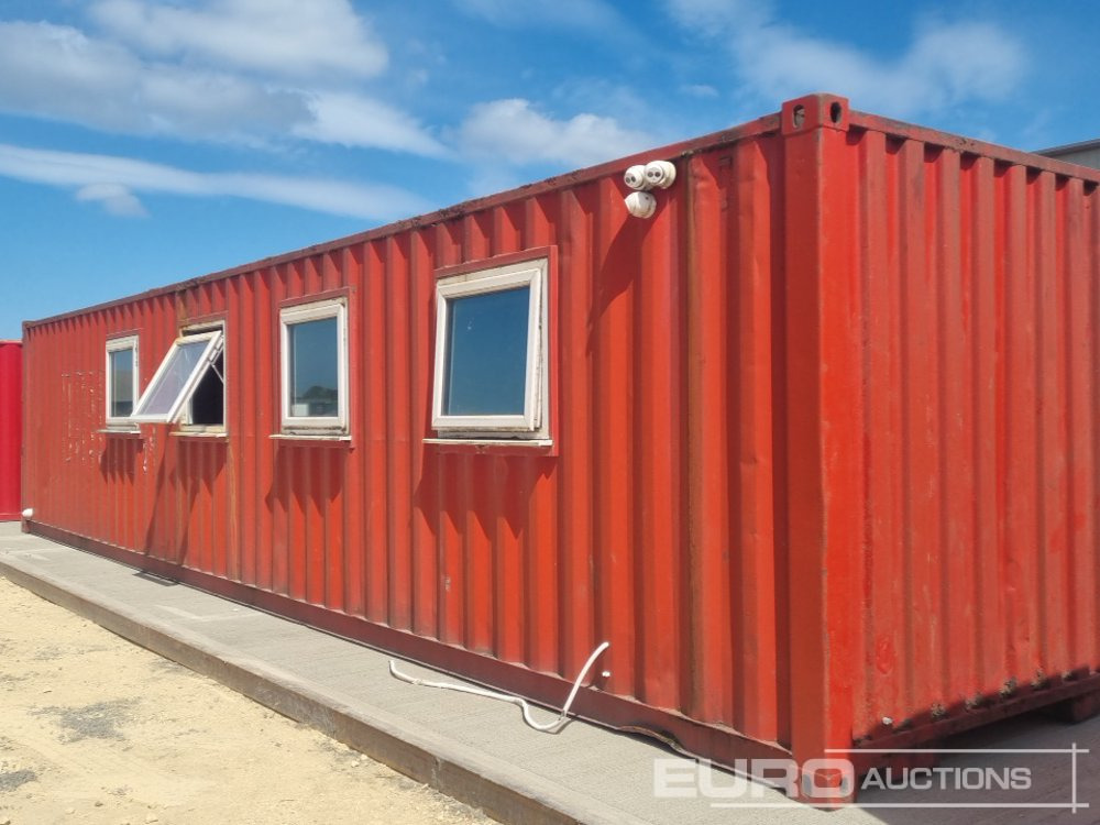 40' x 8' Shipping Container, Office, PVC Double Doors (Cannot Be Reconsigned) - Lodní kontejner: obrázek 3 40' x 8' Shipping Container, Office, PVC Double Doors (Cannot Be Reconsigned) - Lodní kontejner: obrázek 3