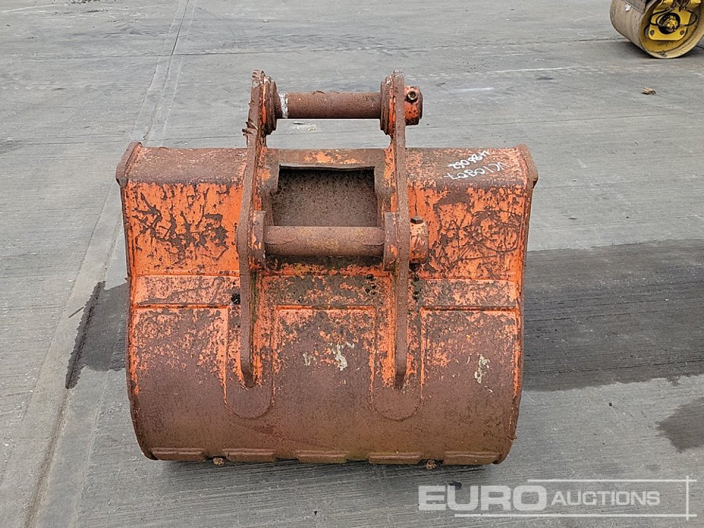 42" Digging Bucket 65mm Pin to suit 13 Ton Excavator - Lžíce: obrázek 4 42" Digging Bucket 65mm Pin to suit 13 Ton Excavator - Lžíce: obrázek 4