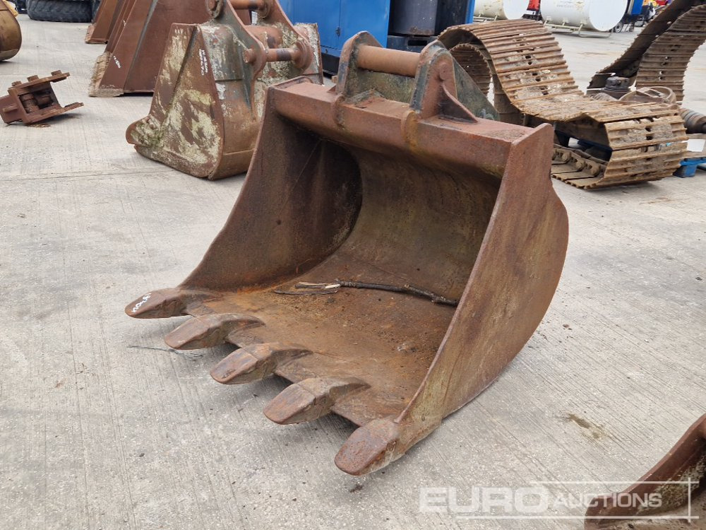 50" Digging Bucket 80mm Pin to suit 20 Ton Excavator - Lžíce: obrázek 1 50" Digging Bucket 80mm Pin to suit 20 Ton Excavator - Lžíce: obrázek 1