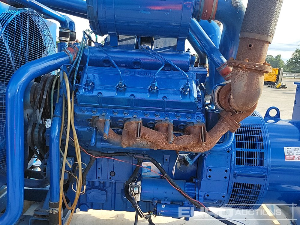 Elektrický generátor 500kVA Skid Mounted Generator, Perkins V8 Engine: obrázek 12