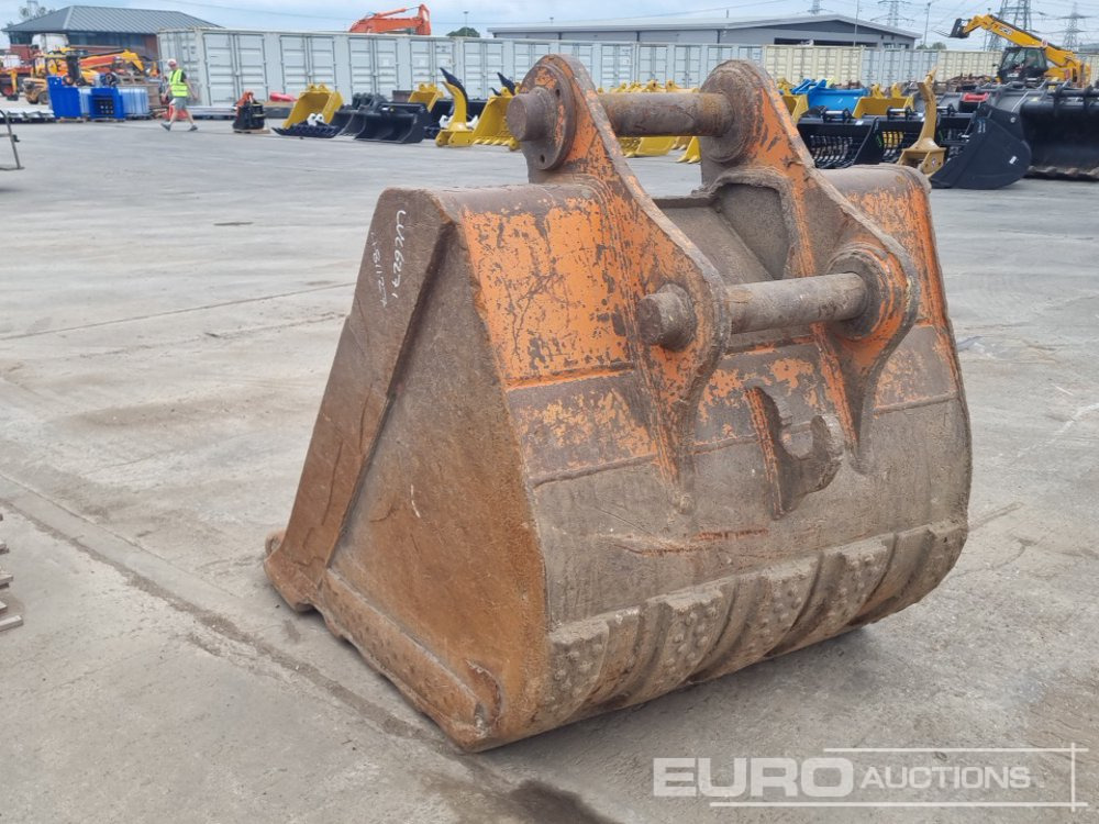 52" Digging Bucket 90mm Pin to suit 30 Ton Excavator - Lžíce: obrázek 3 52" Digging Bucket 90mm Pin to suit 30 Ton Excavator - Lžíce: obrázek 3