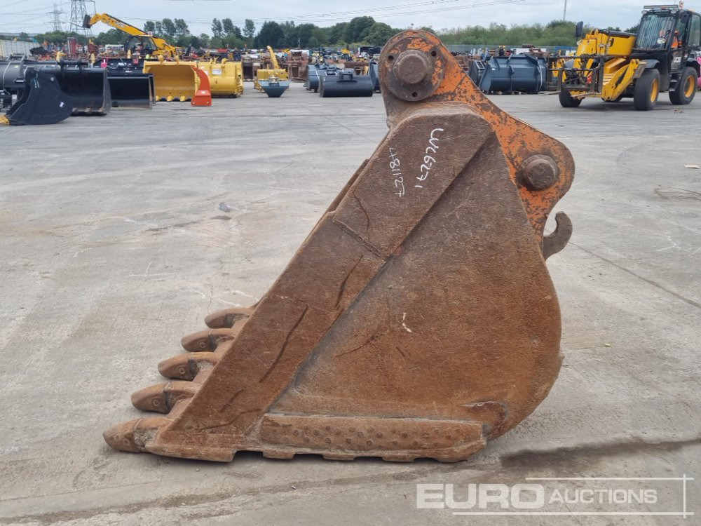 52" Digging Bucket 90mm Pin to suit 30 Ton Excavator - Lžíce: obrázek 2 52" Digging Bucket 90mm Pin to suit 30 Ton Excavator - Lžíce: obrázek 2