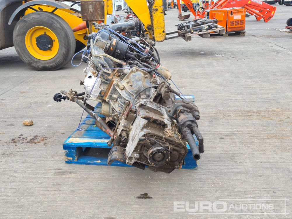 6 Cylinder Engine, Gearbox - Motor: obrázek 4 6 Cylinder Engine, Gearbox - Motor: obrázek 4