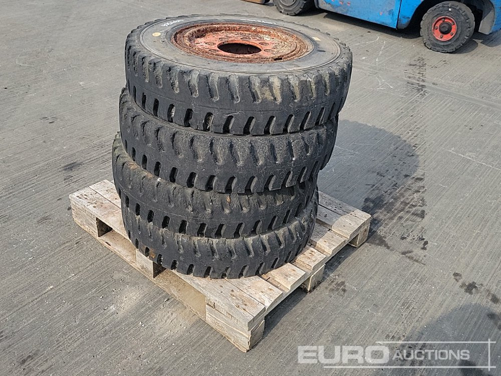 7.50-15 Tyrec& Rim (4 of) - Pneumatiky: obrázek 3 7.50-15 Tyrec& Rim (4 of) - Pneumatiky: obrázek 3