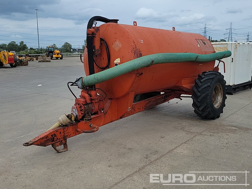 Abbey Single Axle Drawbar PTO Driven Slurry Tanker - Zemědělský přívěs: obrázek 1 Abbey Single Axle Drawbar PTO Driven Slurry Tanker - Zemědělský přívěs: obrázek 1