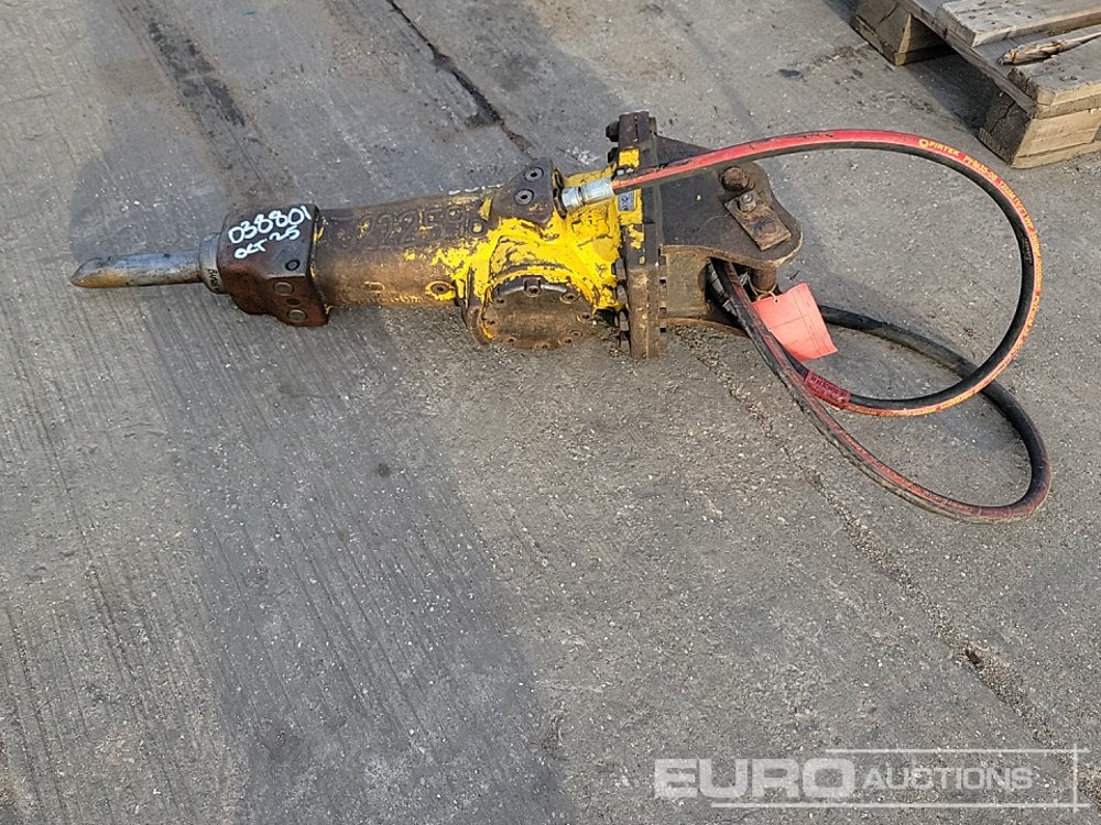 Atlas Copco SB102 - Hydraulické kladivo: obrázek 2 Atlas Copco SB102 - Hydraulické kladivo: obrázek 2