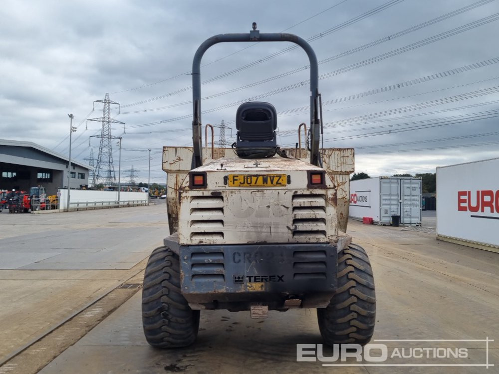 Benford 10 Ton - Mini-sklápěčka: obrázek 4 Benford 10 Ton - Mini-sklápěčka: obrázek 4