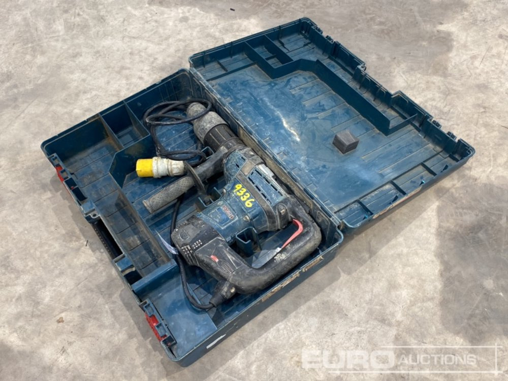 Bosch 110 Volt Breaker - Stavební zařízení: obrázek 1 Bosch 110 Volt Breaker - Stavební zařízení: obrázek 1