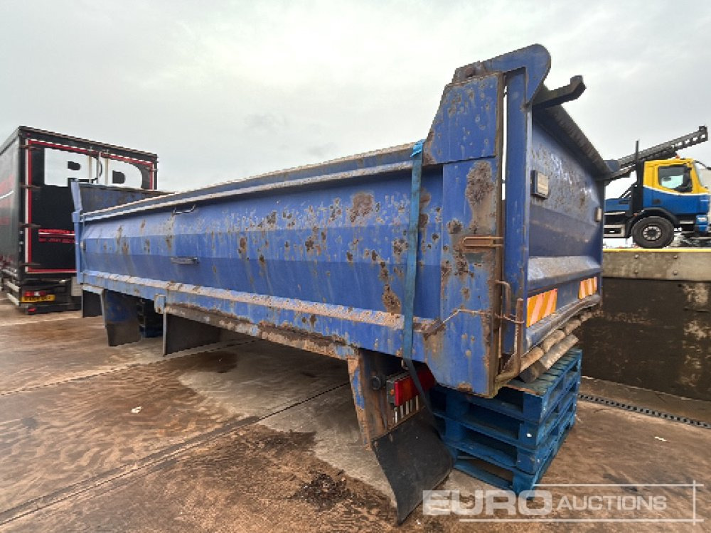 Bovile 8x4 Tipper Body, Tipping Ram - Sklápěcí nástavba: obrázek 3 Bovile 8x4 Tipper Body, Tipping Ram - Sklápěcí nástavba: obrázek 3