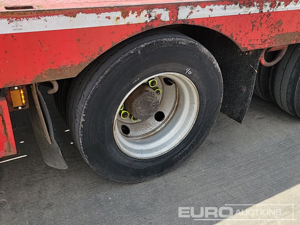Podvalníkový návěs Broshuis E2190: obrázek 9