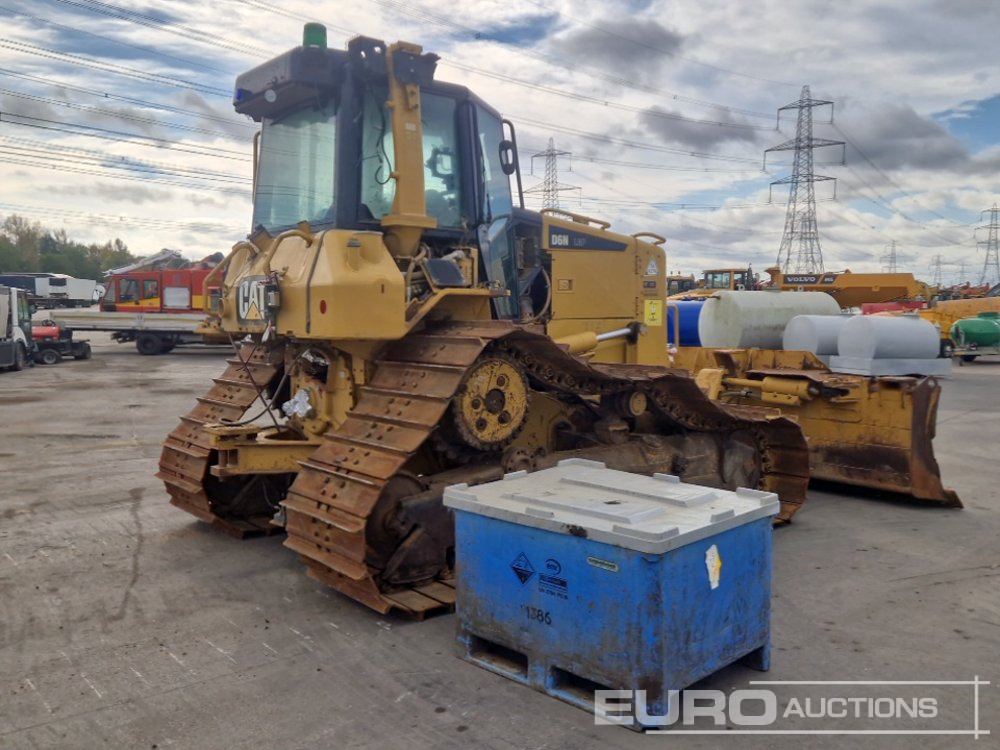 CAT D6N LGP - Buldozer: obrázek 5 CAT D6N LGP - Buldozer: obrázek 5