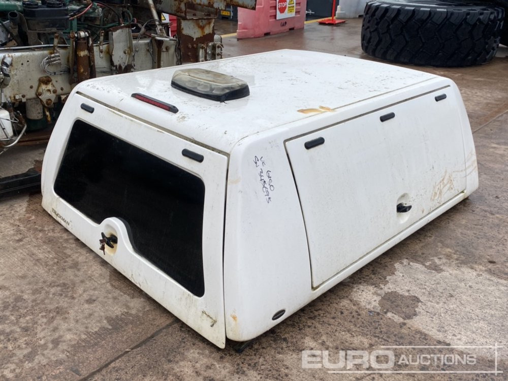 Canopy to suit Pick Up - Stavební zařízení: obrázek 1 Canopy to suit Pick Up - Stavební zařízení: obrázek 1