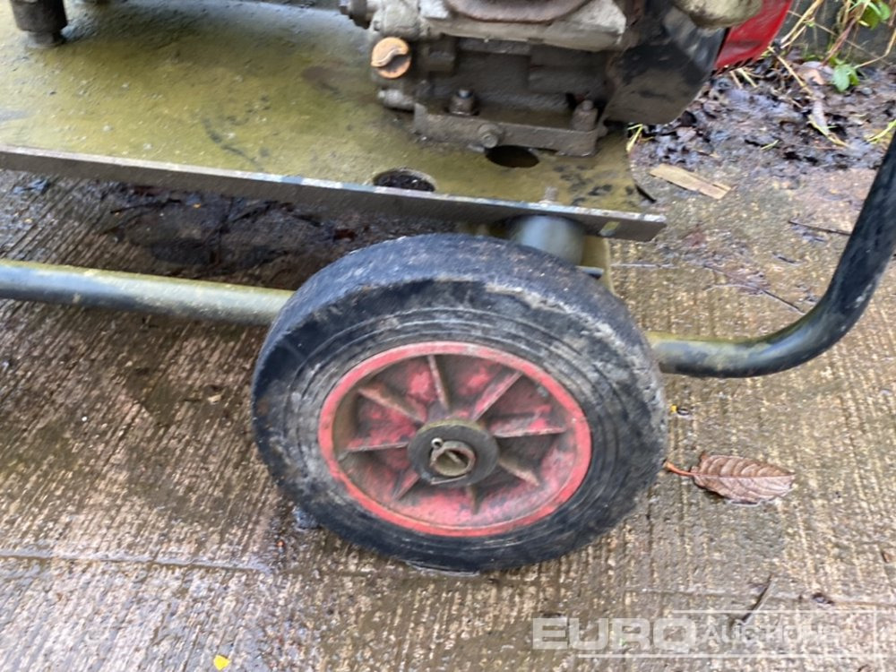 Comet Petrol Pressure Washer, Honda Engine - Vapka: obrázek 5 Comet Petrol Pressure Washer, Honda Engine - Vapka: obrázek 5