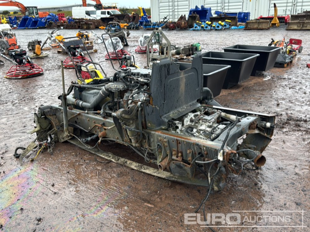 Cummings 4 Cylinder Diesel Engine & Gearbox - Motor: obrázek 2 Cummings 4 Cylinder Diesel Engine & Gearbox - Motor: obrázek 2