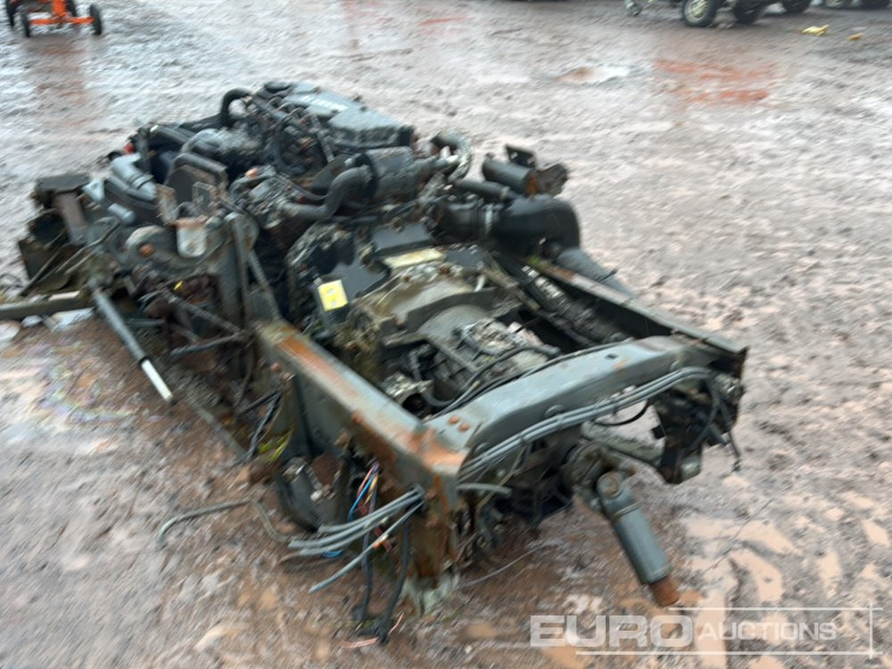 Cummings 4 Cylinder Diesel Engine & Gearbox - Motor: obrázek 3 Cummings 4 Cylinder Diesel Engine & Gearbox - Motor: obrázek 3