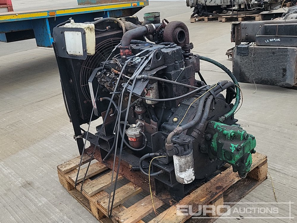 Cummins 4 Cylinder Engine - Motor: obrázek 3 Cummins 4 Cylinder Engine - Motor: obrázek 3