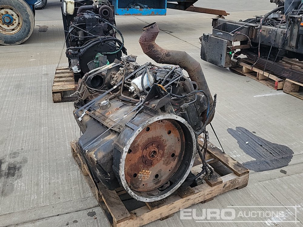 Cummins 6 Cylinder Engine - Motor: obrázek 3 Cummins 6 Cylinder Engine - Motor: obrázek 3