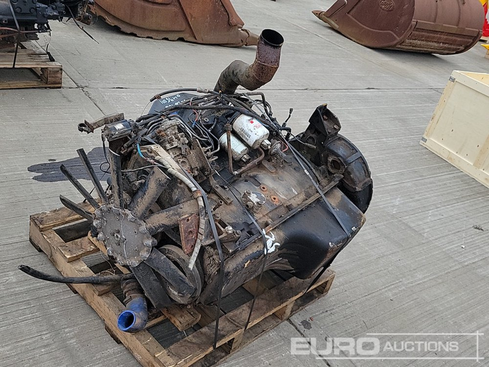 Cummins 6 Cylinder Engine - Motor: obrázek 1 Cummins 6 Cylinder Engine - Motor: obrázek 1
