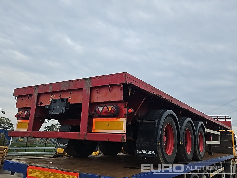 Dennison Trailers Tri Axle Extendable Flat Bed Trailer - Návěs valník/ Plato: obrázek 5 Dennison Trailers Tri Axle Extendable Flat Bed Trailer - Návěs valník/ Plato: obrázek 5