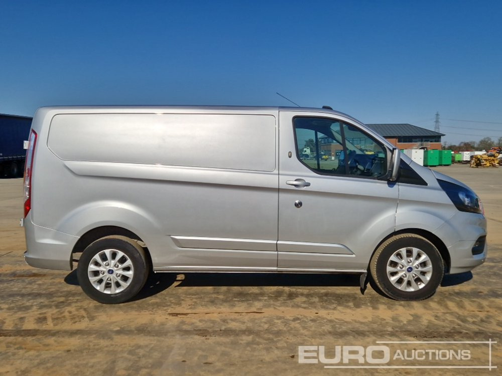 Dodávka 2021 Ford Transit Custom 300: obrázek 11