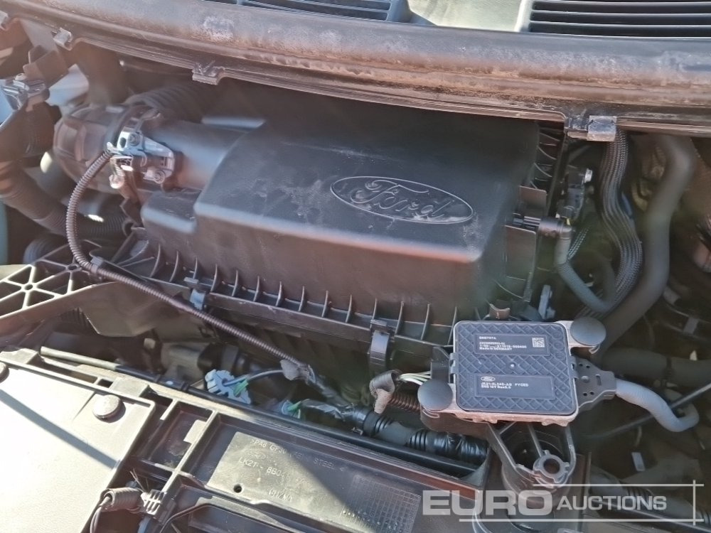 Dodávka 2021 Ford Transit Custom 300: obrázek 29
