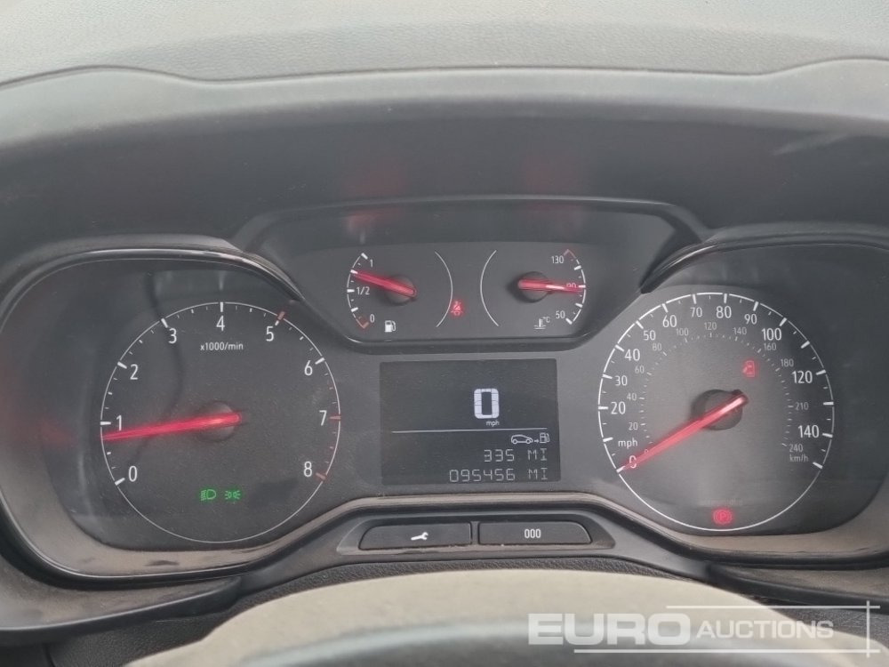 Dodávka 2021 Vauxhall Combo: obrázek 35