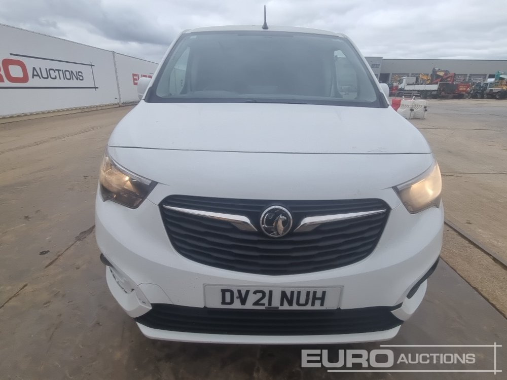 Dodávka 2021 Vauxhall Combo: obrázek 8
