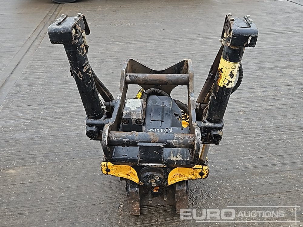 Engcon Hydraulic Tilt Rotator S60 Hitch to suit 12-20 Ton Excavator - Rychloupínací: obrázek 4 Engcon Hydraulic Tilt Rotator S60 Hitch to suit 12-20 Ton Excavator - Rychloupínací: obrázek 4