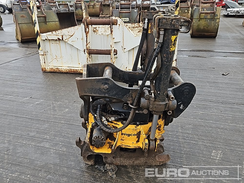 Engcon Hydraulic Tilt Rotator S60 Hitch to suit 12-20 Ton Excavator - Rychloupínací: obrázek 4 Engcon Hydraulic Tilt Rotator S60 Hitch to suit 12-20 Ton Excavator - Rychloupínací: obrázek 4