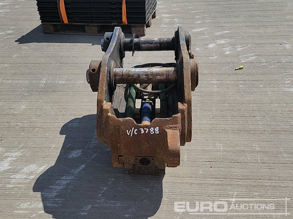 Geith Hydraulic Double Lock QH 80mm Pin to suit 20 Ton Excavator - Rychloupínací: obrázek 4 Geith Hydraulic Double Lock QH 80mm Pin to suit 20 Ton Excavator - Rychloupínací: obrázek 4