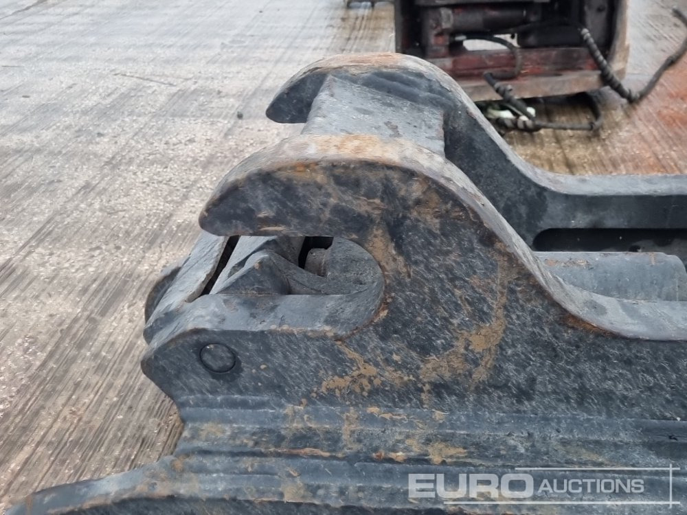 Rychloupínací Geith Hydraulic Quick Hitch 80mm Pin to suit 20 Ton Excavator: obrázek 14 Rychloupínací Geith Hydraulic Quick Hitch 80mm Pin to suit 20 Ton Excavator: obrázek 14