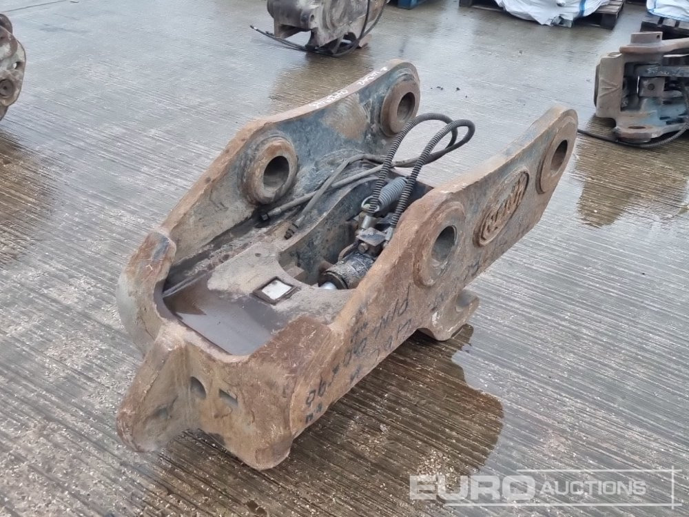 Geith Hydraulic Quick Hitch 90mm Pin to suit 30 Ton Excavator - Rychloupínací: obrázek 1 Geith Hydraulic Quick Hitch 90mm Pin to suit 30 Ton Excavator - Rychloupínací: obrázek 1