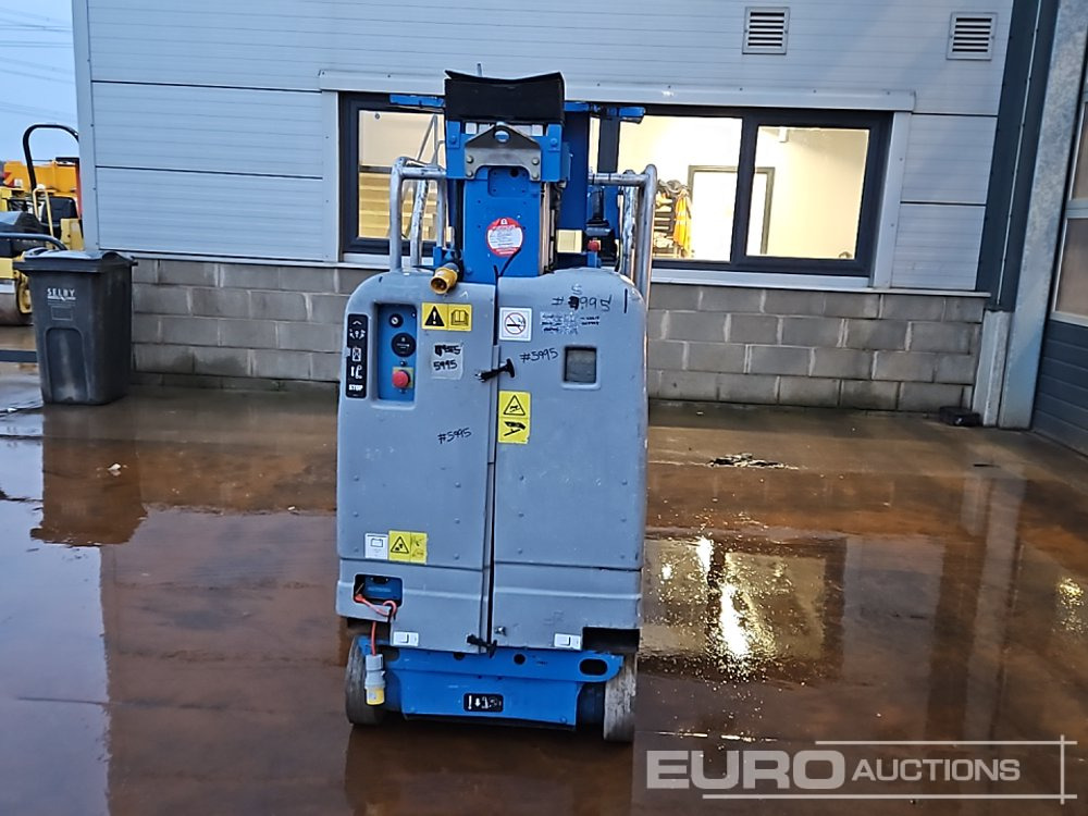 Genie GR-15 - Pracovní plošina: obrázek 4 Genie GR-15 - Pracovní plošina: obrázek 4