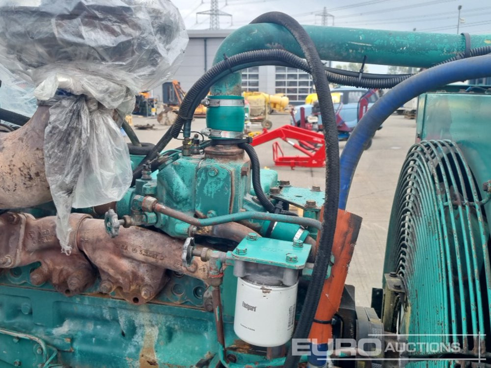 Elektrický generátor Genset 275kVA: obrázek 11