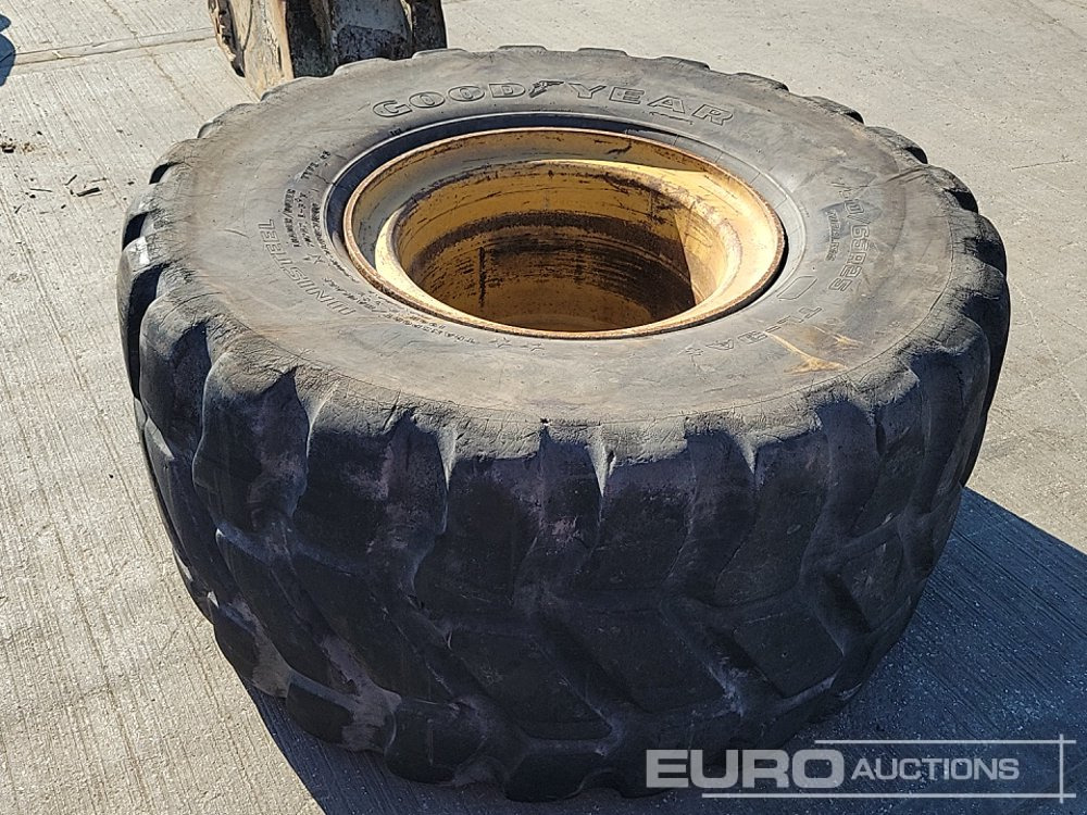 Goodyear 750/65 R25 Tyre & Rim - Pneumatiky: obrázek 2 Goodyear 750/65 R25 Tyre & Rim - Pneumatiky: obrázek 2