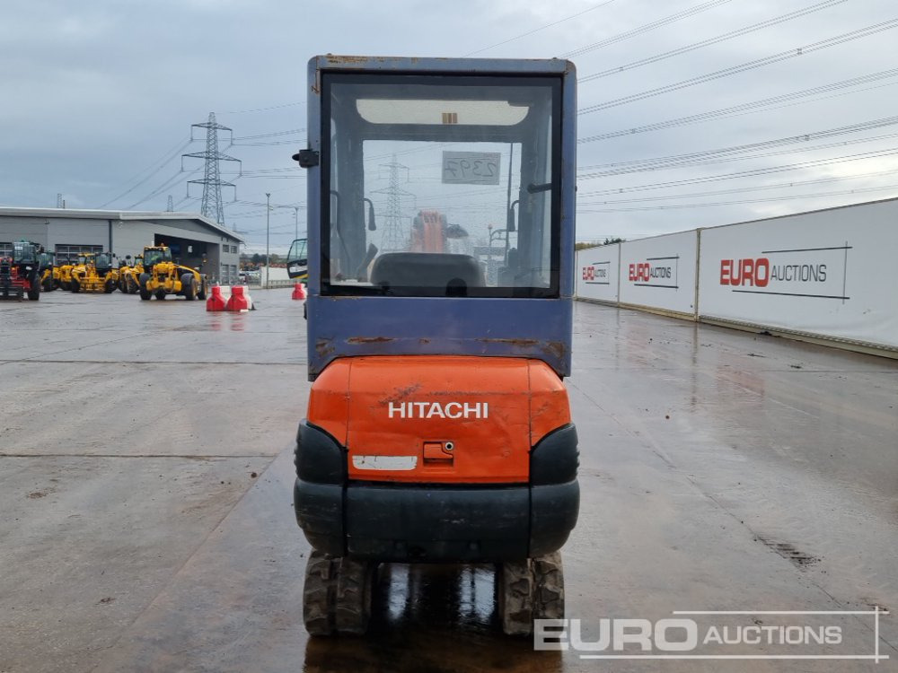 Hitachi EX15 - Mini rýpadlo: obrázek 4 Hitachi EX15 - Mini rýpadlo: obrázek 4