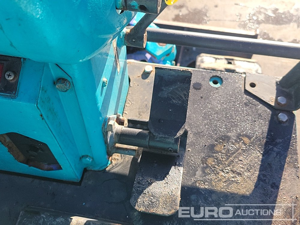 Mini rýpadlo Hitachi EX8: obrázek 43