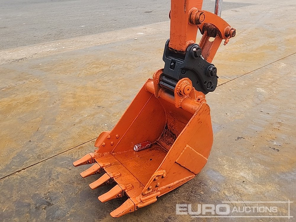 Mini rýpadlo Hitachi ZX60: obrázek 15