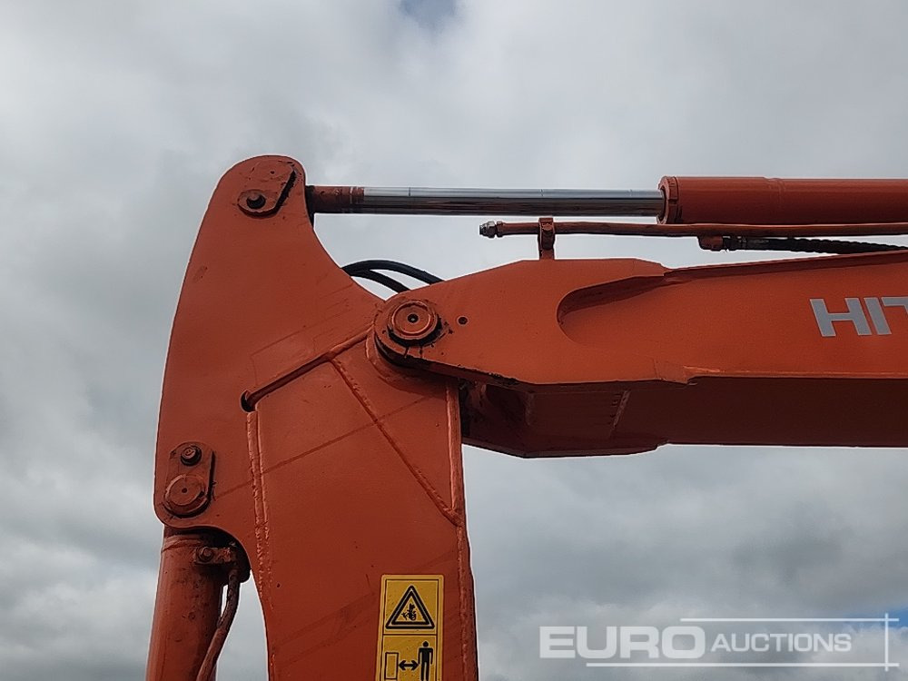 Mini rýpadlo Hitachi ZX60: obrázek 18