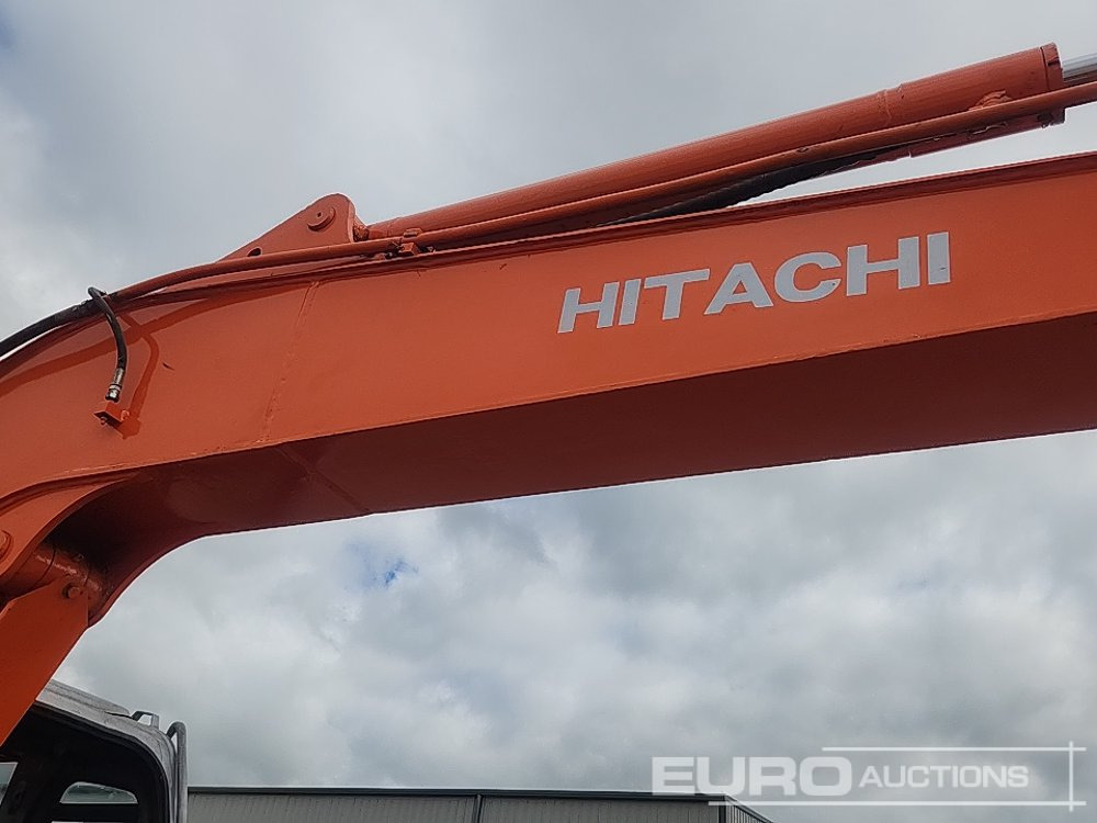 Mini rýpadlo Hitachi ZX60: obrázek 24